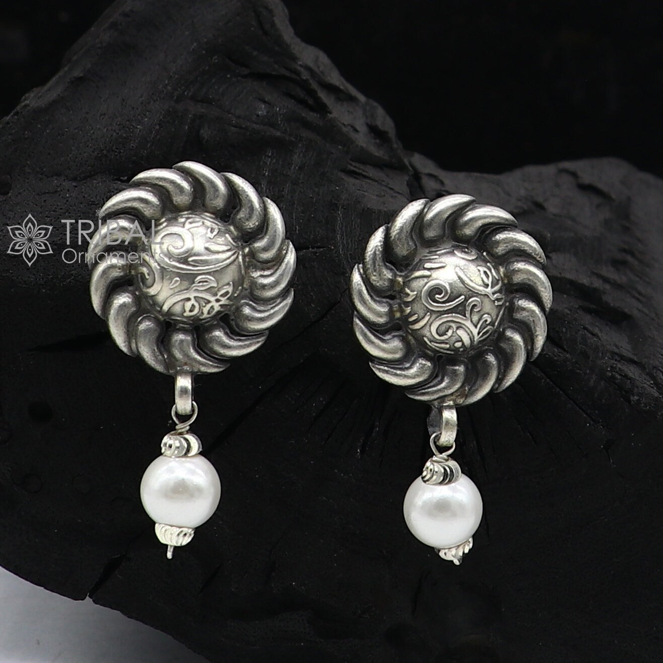 Tribal Ornaments handmade sterling silver stud earrings with round flower design and pearl, tribal ethnic jewelry.