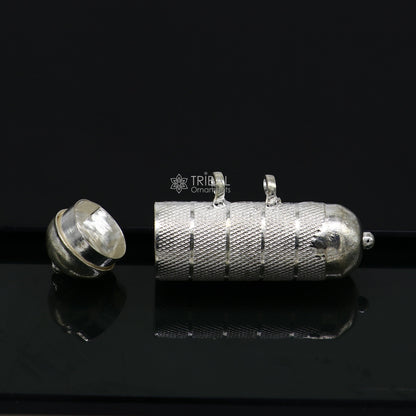 Sterling silver vintage amulet box pendant with round shape, tribal tribal jewelry, featuring intricate design and mantra box detail.