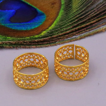 Vintage 22KT yellow gold handmade toe ring pair from TRIBAL ORNAMENTS, traditional Indian wedding jewelry with antique design.