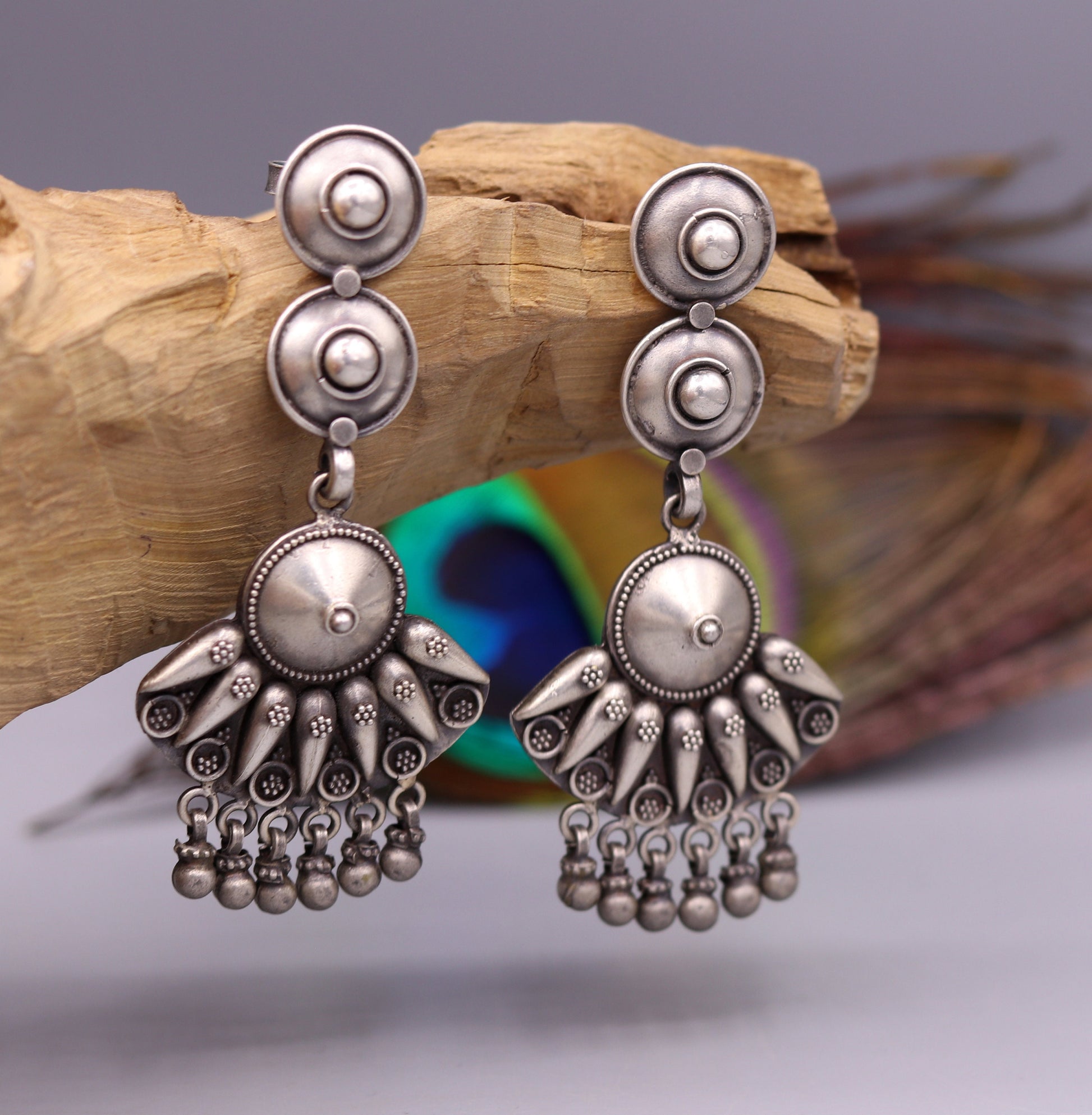 Vintage antique-style 925 sterling silver drop chandelier earrings with tribal design, perfect for belly dance or traditional Indian jewelry.