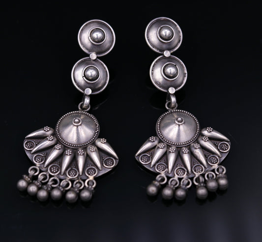 Vintage antique design 925 sterling silver drop dangle chandelier earrings with tribal style, ideal for belly dance jewelry from India.