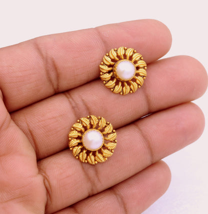 Vintage 22kt yellow gold flower and leaf design stud earrings with pearls, handmade tribal jewelry from India.