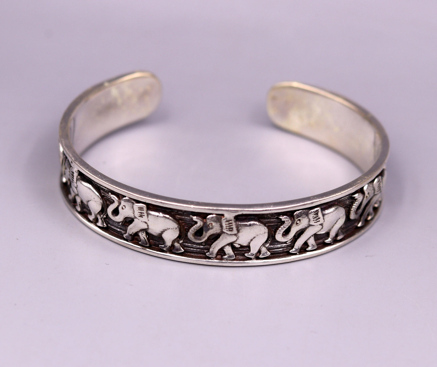 Sterling silver elephant design adjustable bangle cuff bracelet by TRIBAL ORNAMENTS, unisex Indian jewelry with vintage antique style
