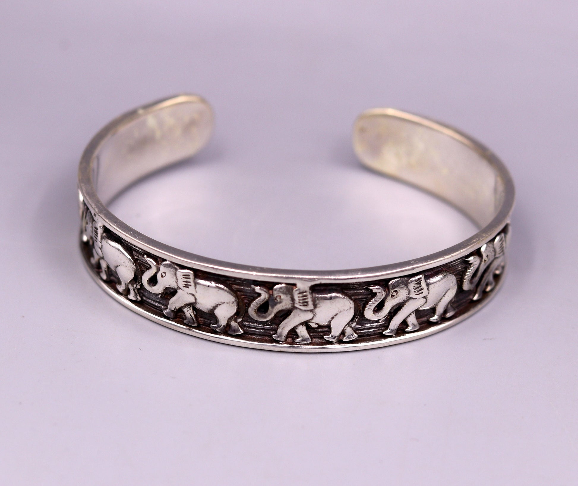 Sterling silver elephant design adjustable bangle cuff bracelet by TRIBAL ORNAMENTS, unisex Indian jewelry with vintage antique style