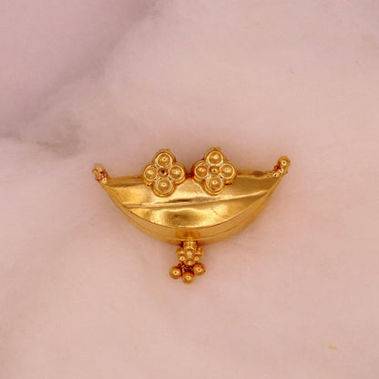 Vintage antique design handmade 20kt yellow gold fabulous amulet pendant amazing tribal jewelry from rajasthan india - TRIBAL ORNAMENTS