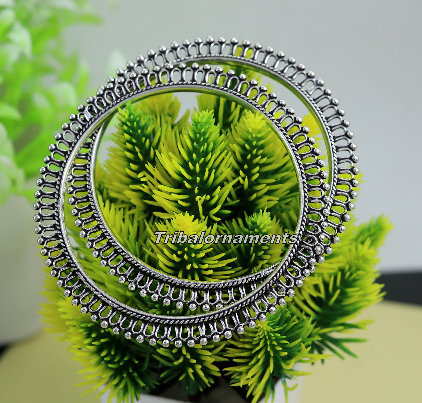 Vintage handmade 925 sterling silver bangle bracelet with oxidized finish, featuring tribal belly dance jewelry design.