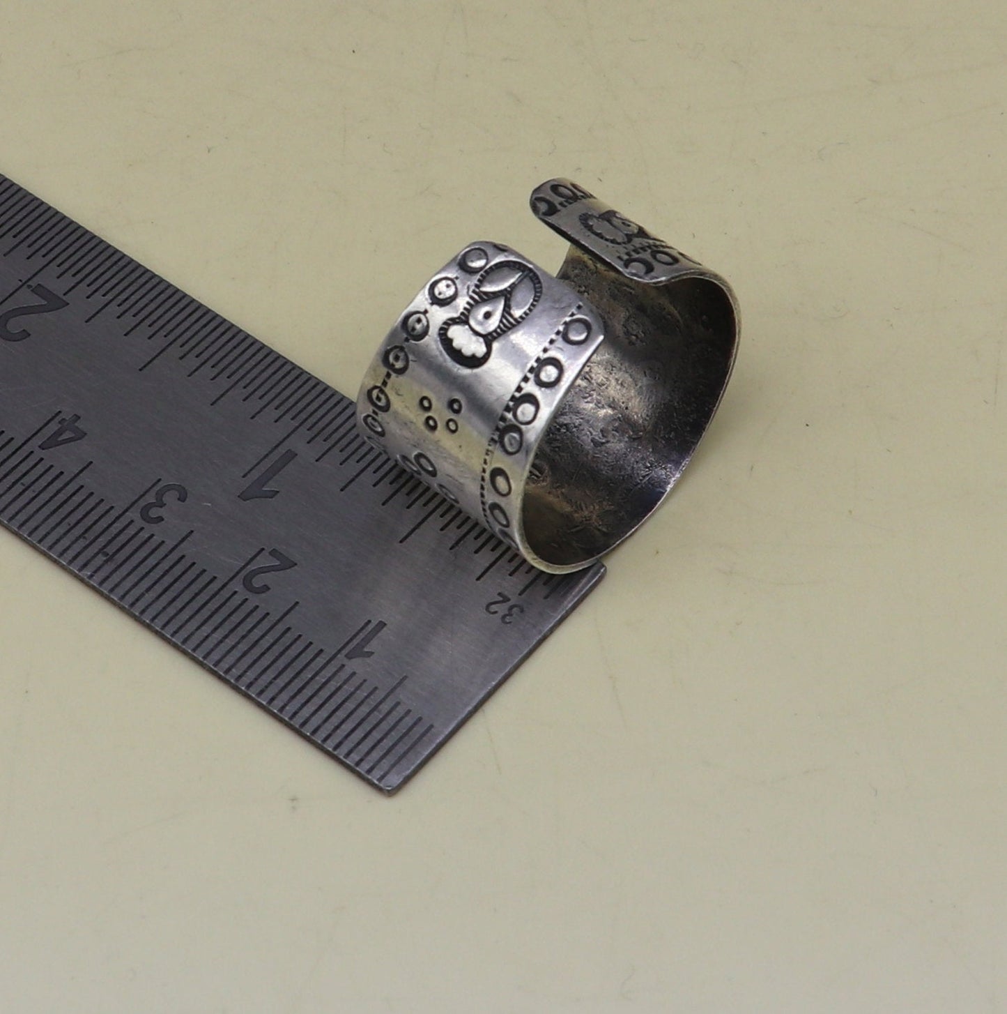 Vintage antique design handmade 925 sterling silver gorgeous charm ring adjustable band, stylish gifting stone work tribal jewelry ring247 - TRIBAL ORNAMENTS