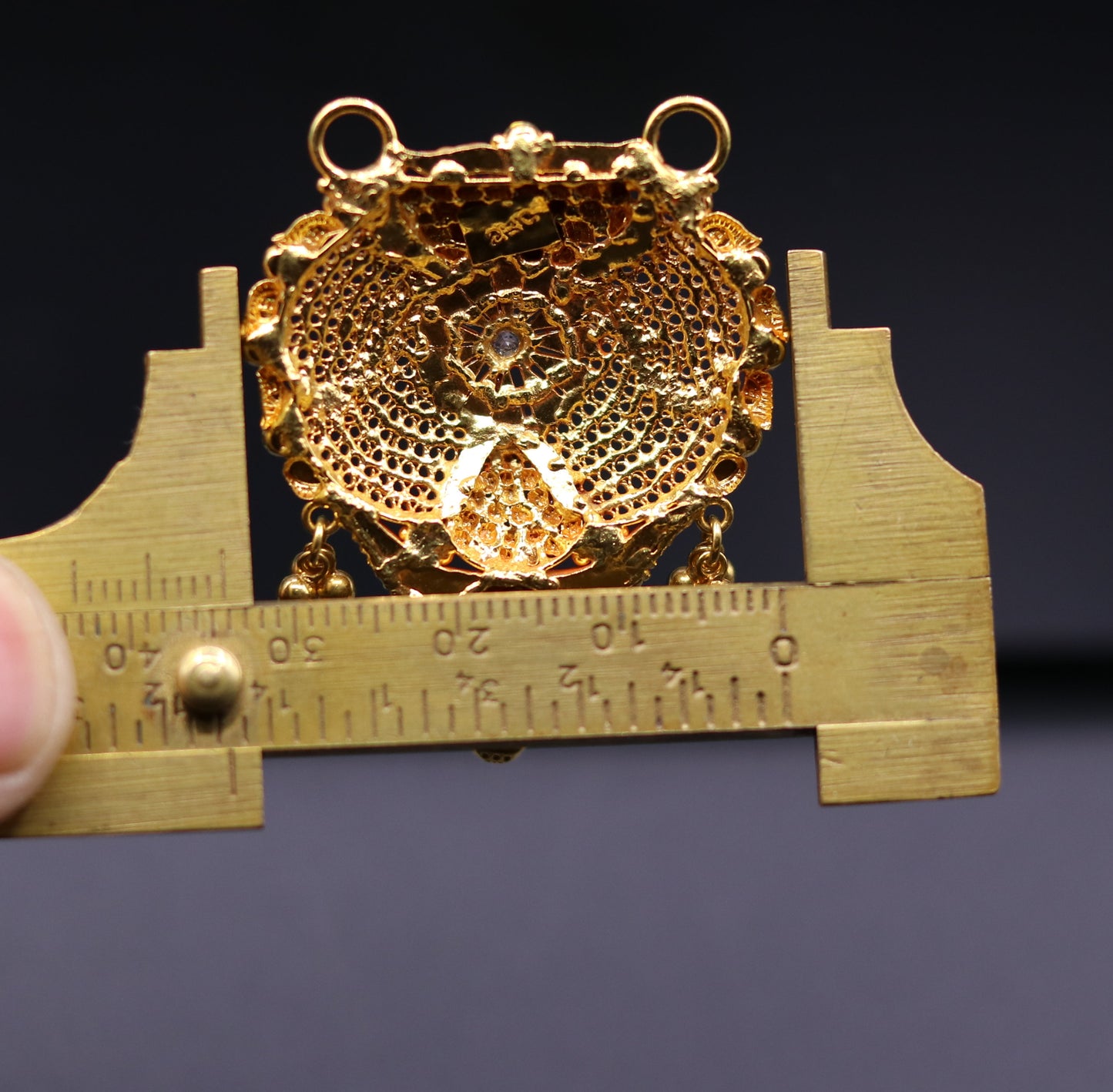 Vintage antique design handmade gorgeous 22kt yellow gold pendant excellent wedding bridal jewelry from Rajasthan India - TRIBAL ORNAMENTS