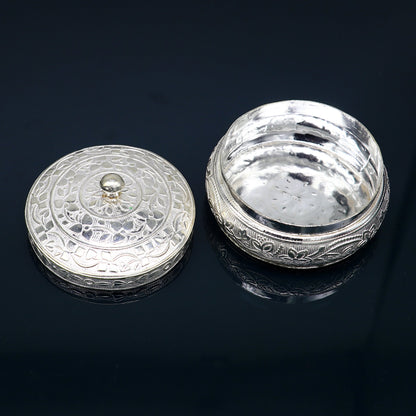 Vintage antique solid silver trinket box with intricate design, used as a God serving Prasad, Kumkum, and Sindur container by Tribal Ornaments.