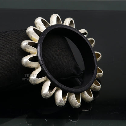 Vintage silver tribal bangle from TRIBAL ORNAMENTS featuring intricate handmade Banjara-style ethnic jewelry.