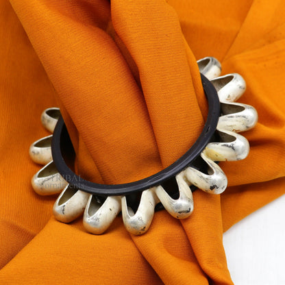 Vintage silver tribal bangle bracelet with intricate designs, handmade ethnic Banjara jewelry by Tribal Ornaments.