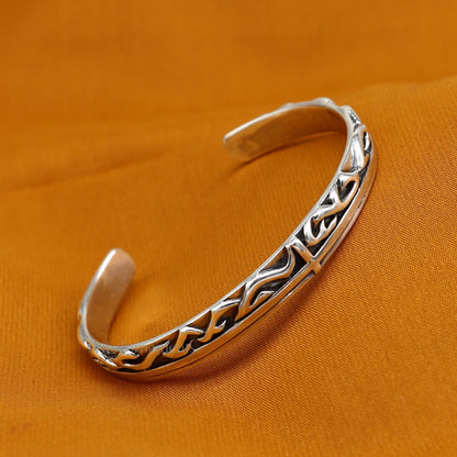 Vintage-style 925 sterling silver adjustable cuff bangle bracelet by TRIBAL ORNAMENTS, unisex handmade jewelry with intricate detailing.