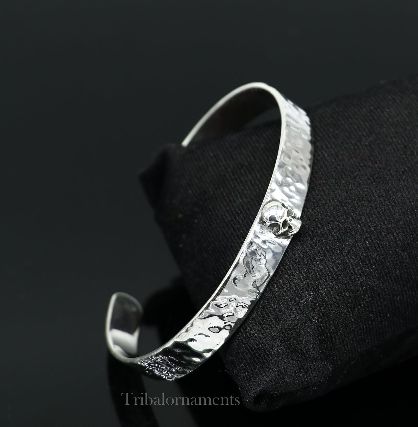 Vintage style 925 sterling silver adjustable cuff bangle bracelet by TRIBAL ORNAMENTS, featuring a solid skull design for unisex jewelry.