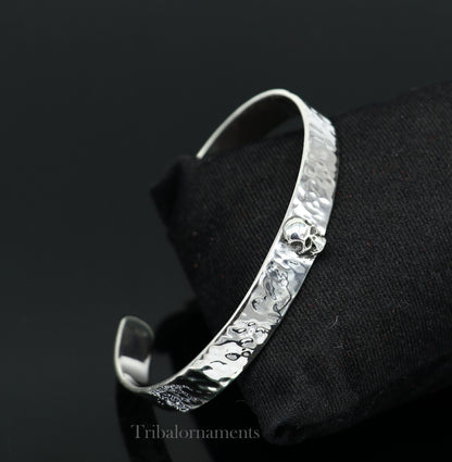 Vintage style 925 sterling silver adjustable cuff bangle bracelet by TRIBAL ORNAMENTS, featuring a solid skull design for unisex jewelry.