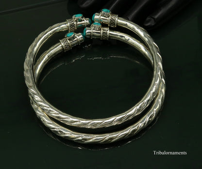 Vintage antique-style 925 sterling silver foot kada anklet with blue turquoise stone, tribal belly dance jewelry by TRIBAL ORNAMENTS.