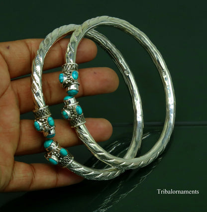 Vintage antique-style 925 sterling silver foot kada anklet with blue turquoise stone, tribal jewelry for belly dance or tribal attire.