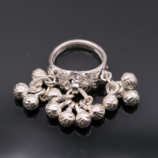 Vintage antique style 925 sterling silver handmade gorgeous charm ring with fabulous noisy bells, excellent belly dance jewelry india sr204 - TRIBAL ORNAMENTS