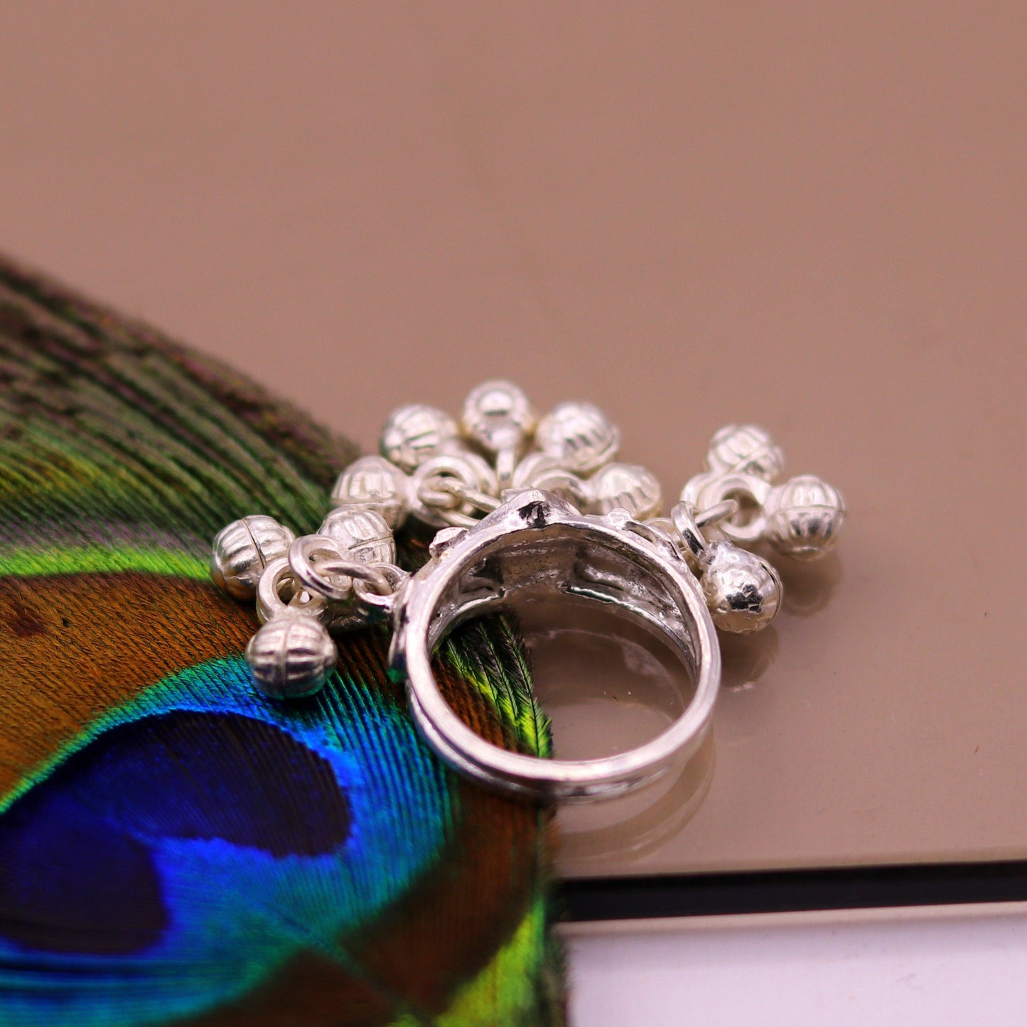 Vintage antique style 925 sterling silver handmade gorgeous charm ring with fabulous noisy bells, excellent belly dance jewelry india sr204 - TRIBAL ORNAMENTS