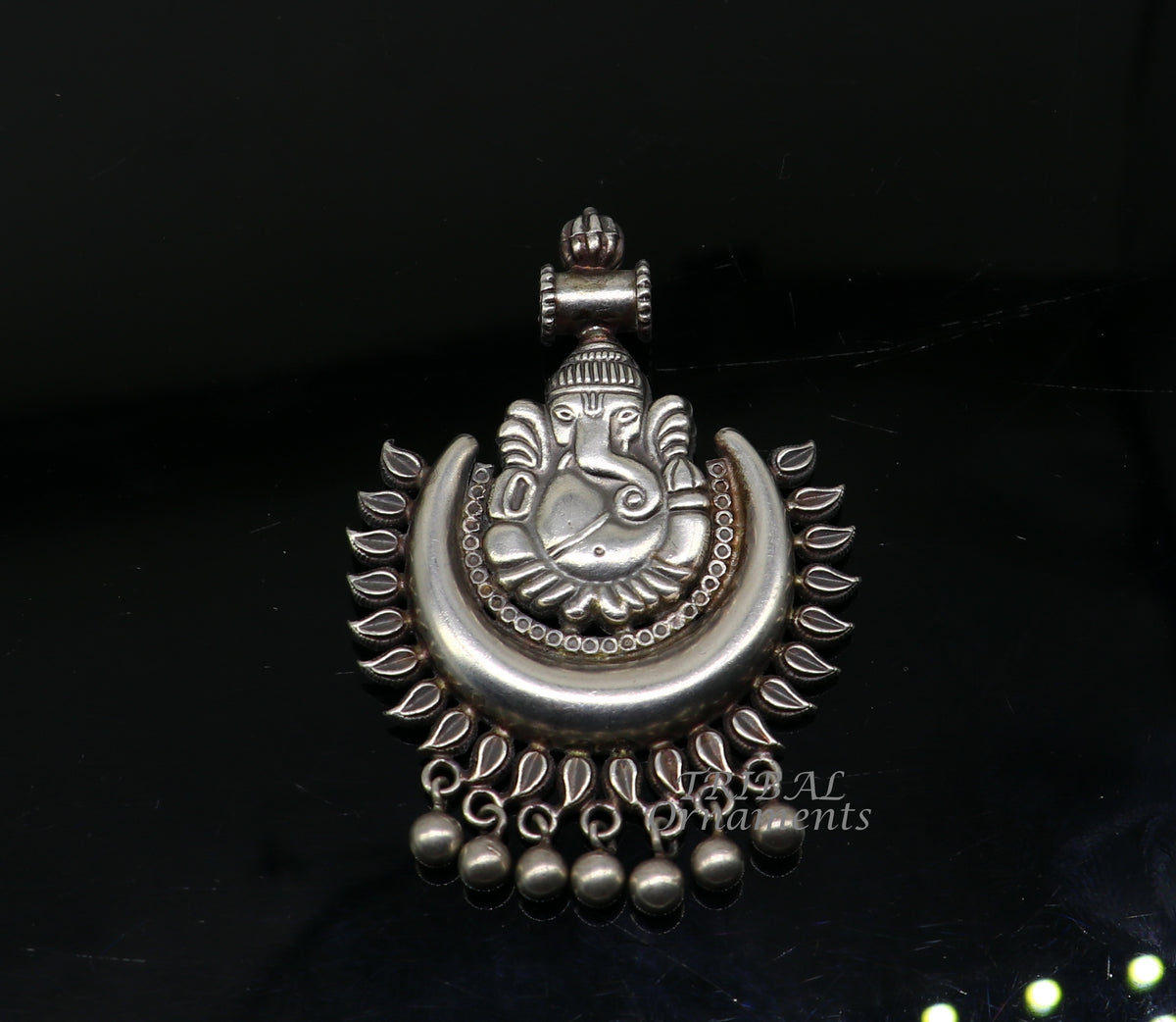 Vintage design 925 silver customized idol lord Ganesha pendant with gorgeous hanging drops, excellent brides gifting fancy pendant ssp362 - TRIBAL ORNAMENTS