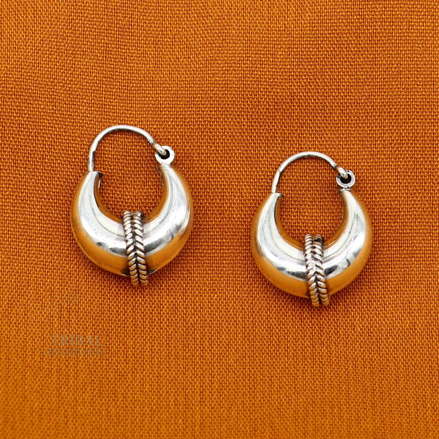 Vintage Design 925 sterling silver fabulous hoops earring, tribal kundal earring from Rajasthan India, best gifting unisex jewelry ear1048 - TRIBAL ORNAMENTS