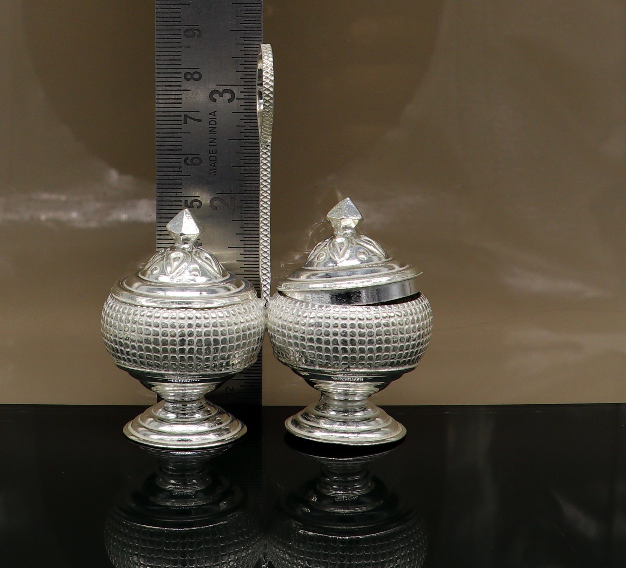 Vintage design 925 sterling silver trinket box | TRIBAL ORNAMENTS