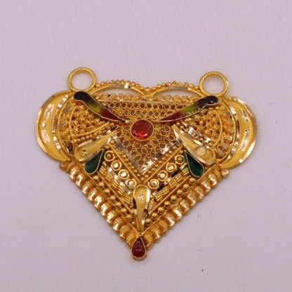 Vintage 22KT yellow gold filigree meenakari pendant showcasing traditional Indian tribal jewelry craftsmanship.