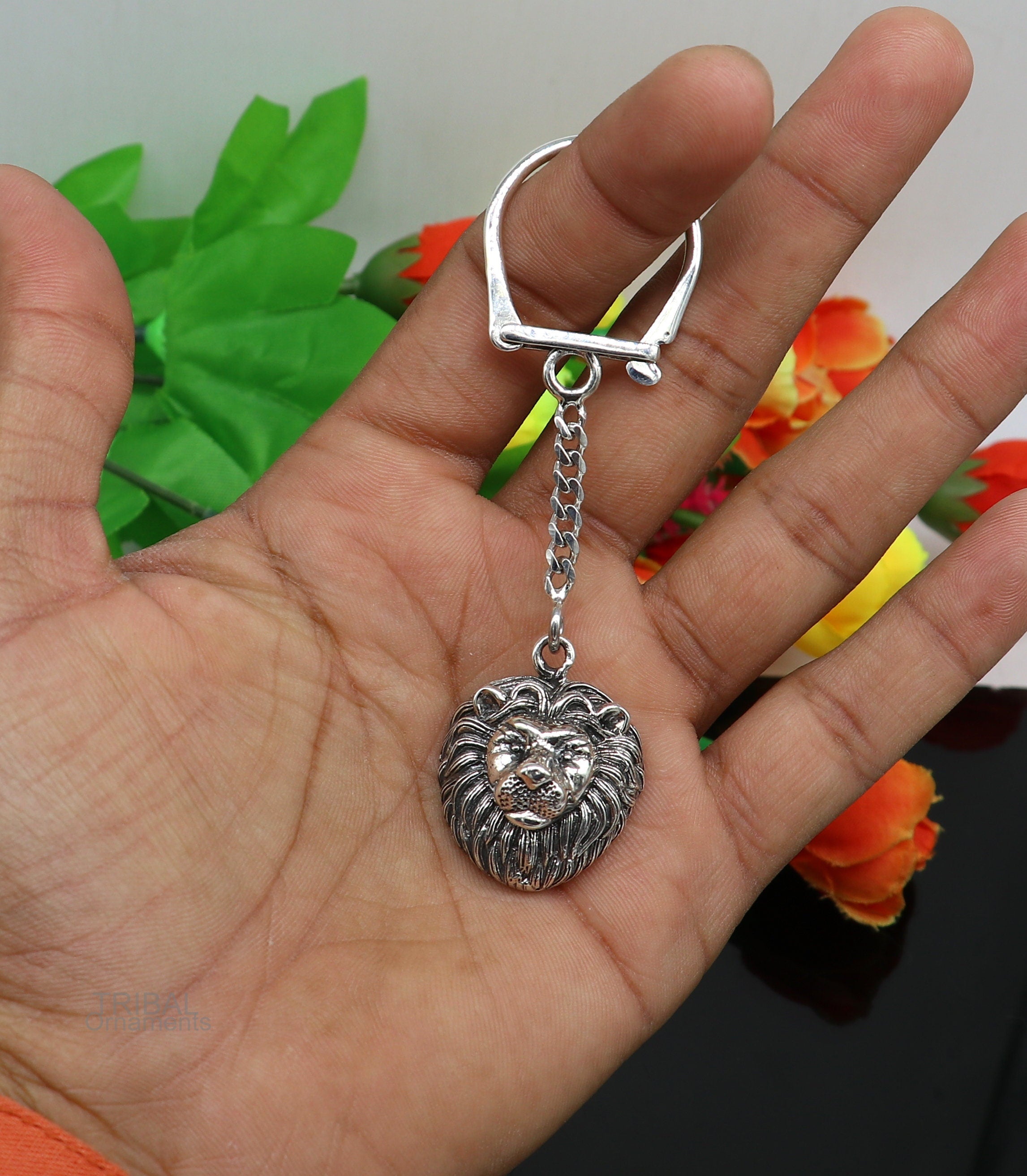 Vintage design handmade 925 sterling silver key chain, silver lion