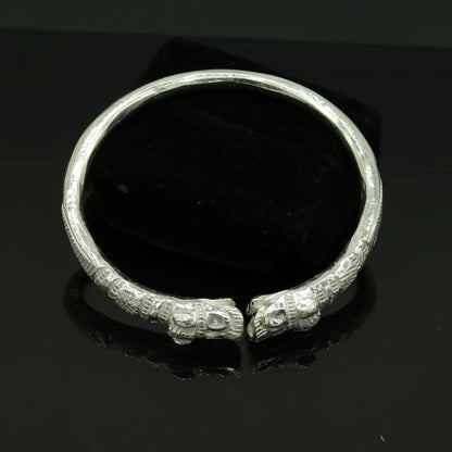 Vintage handmade 999 solid silver crocodile bangle by TRIBAL ORNAMENTS, adjustable tribal design for boys and girls.
