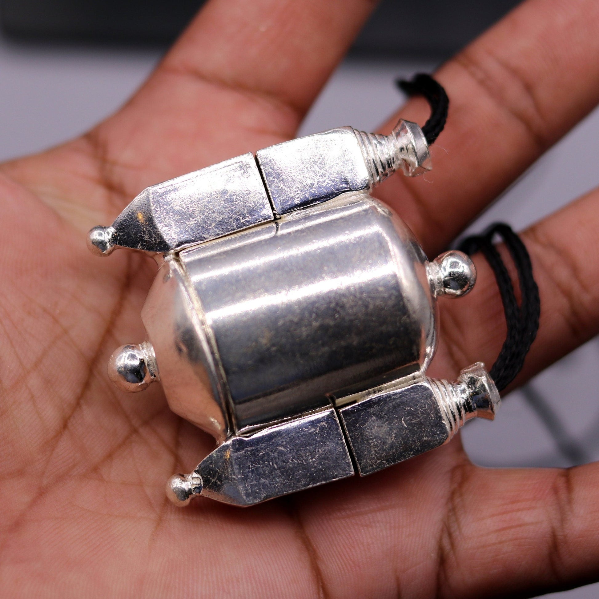 Vintage sterling silver Lord Shiva Lingam box pendant from Tribal Ornaments, featuring tribal design and handcrafted detailing.