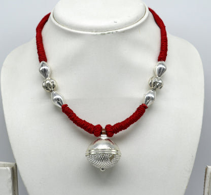 Vintage design solid silver choker necklace from Tribal Ornaments, featuring traditional tribal Indian style for belly dance jewelry.