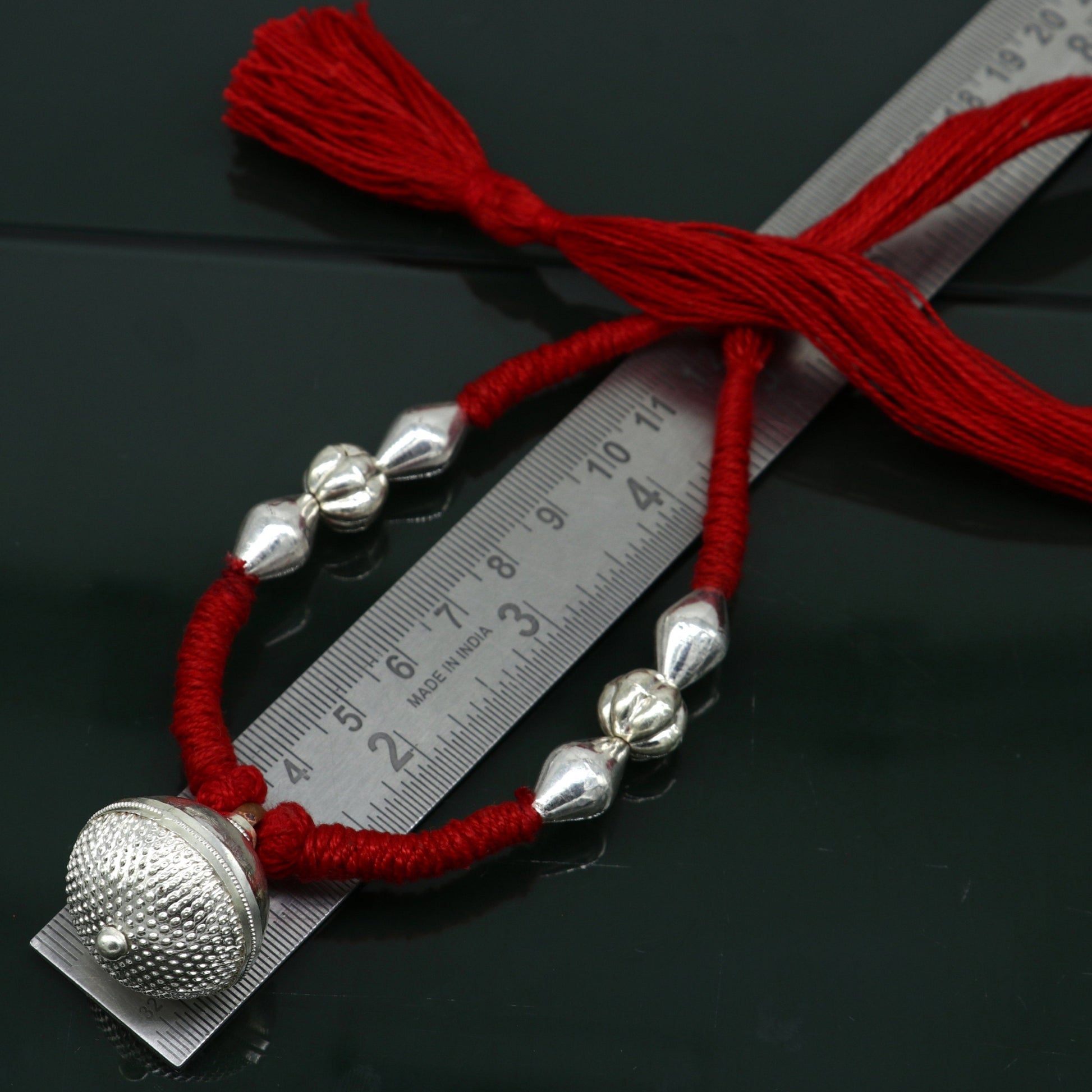 Vintage design solid silver choker necklace from TRIBAL ORNAMENTS, featuring traditional tribal style for belly dance jewelry set.