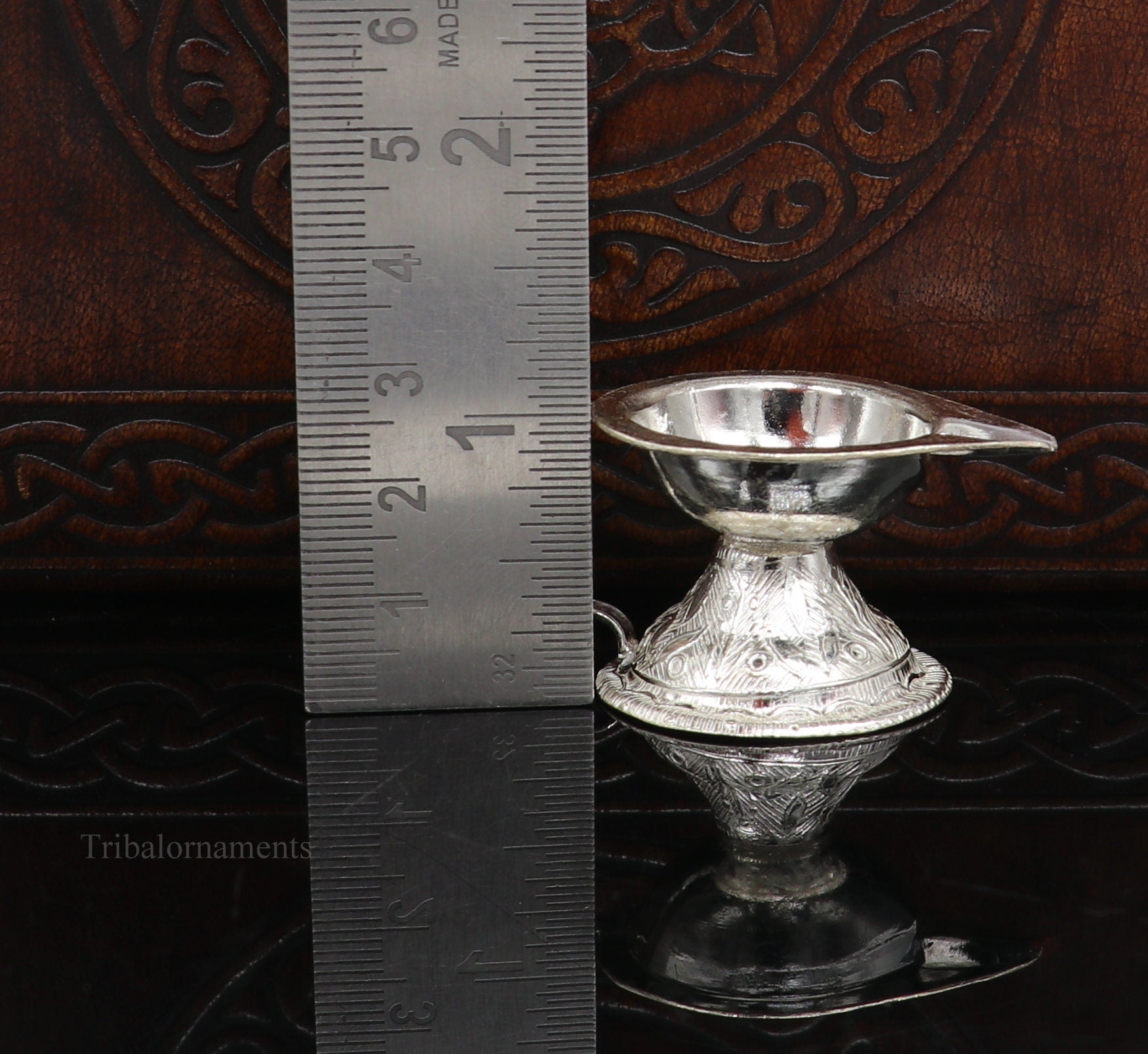 Vintage design Solid silver handmade kappor dani , silver temple utensils, silver diya, deepak, silver single joth kapoor Aarti art su412 - TRIBAL ORNAMENTS