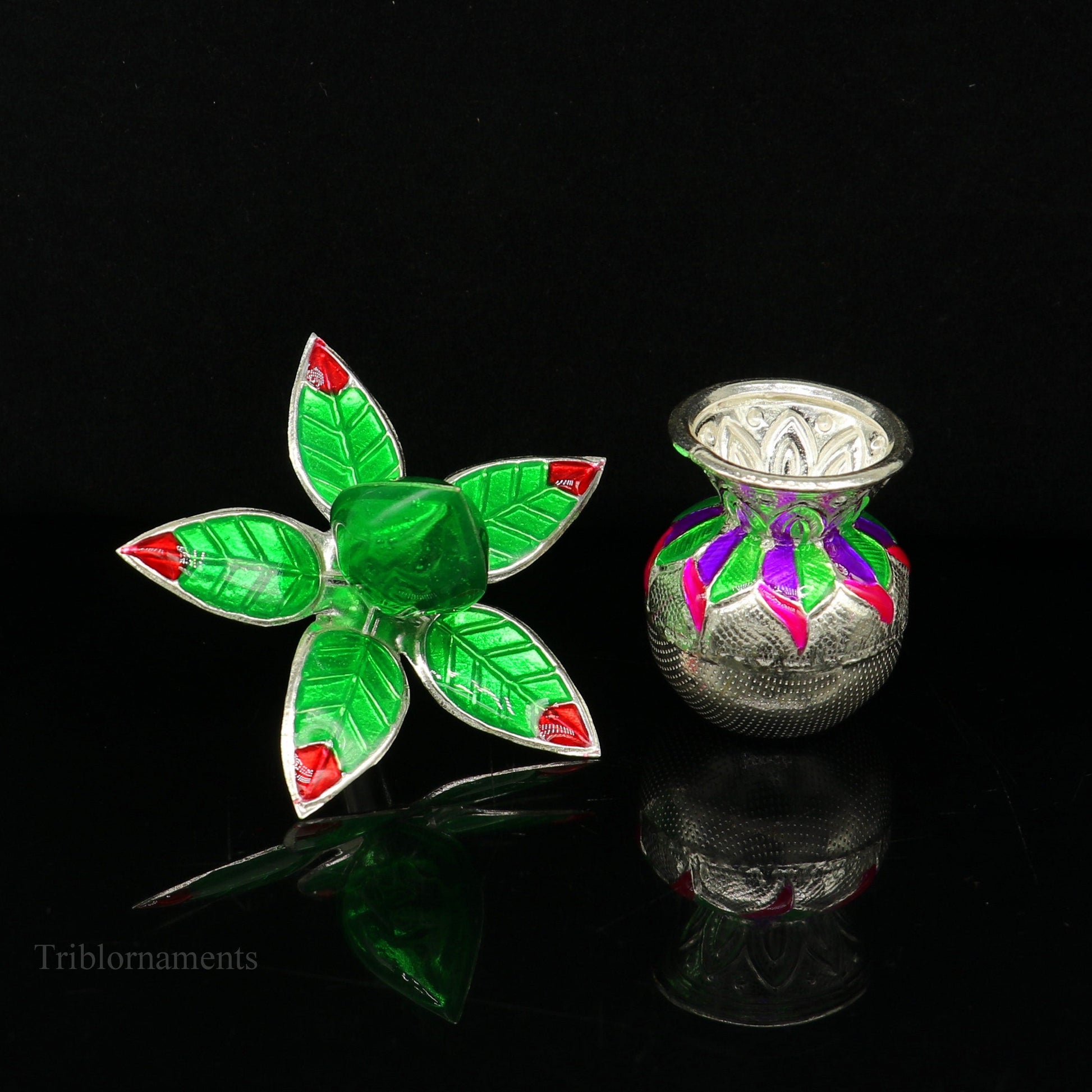 Vintage design Solid sterling silver handmade puja kalash silver coconuts and leaf, excellent home temple article worshipping articles su460 - TRIBAL ORNAMENTS