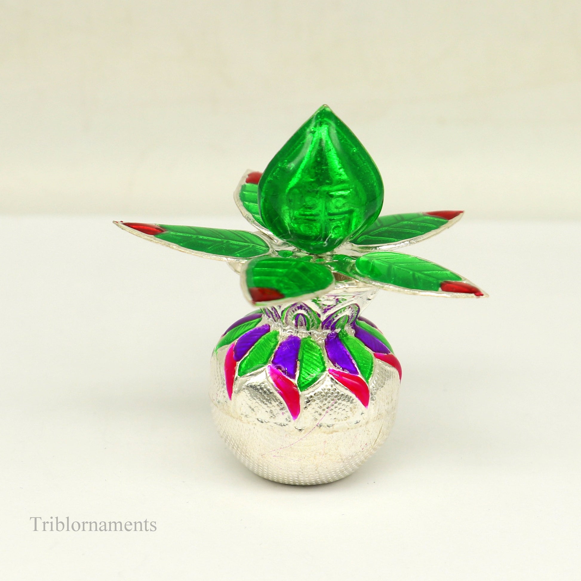 Vintage design Solid sterling silver handmade puja kalash silver coconuts and leaf, excellent home temple article worshipping articles su460 - TRIBAL ORNAMENTS