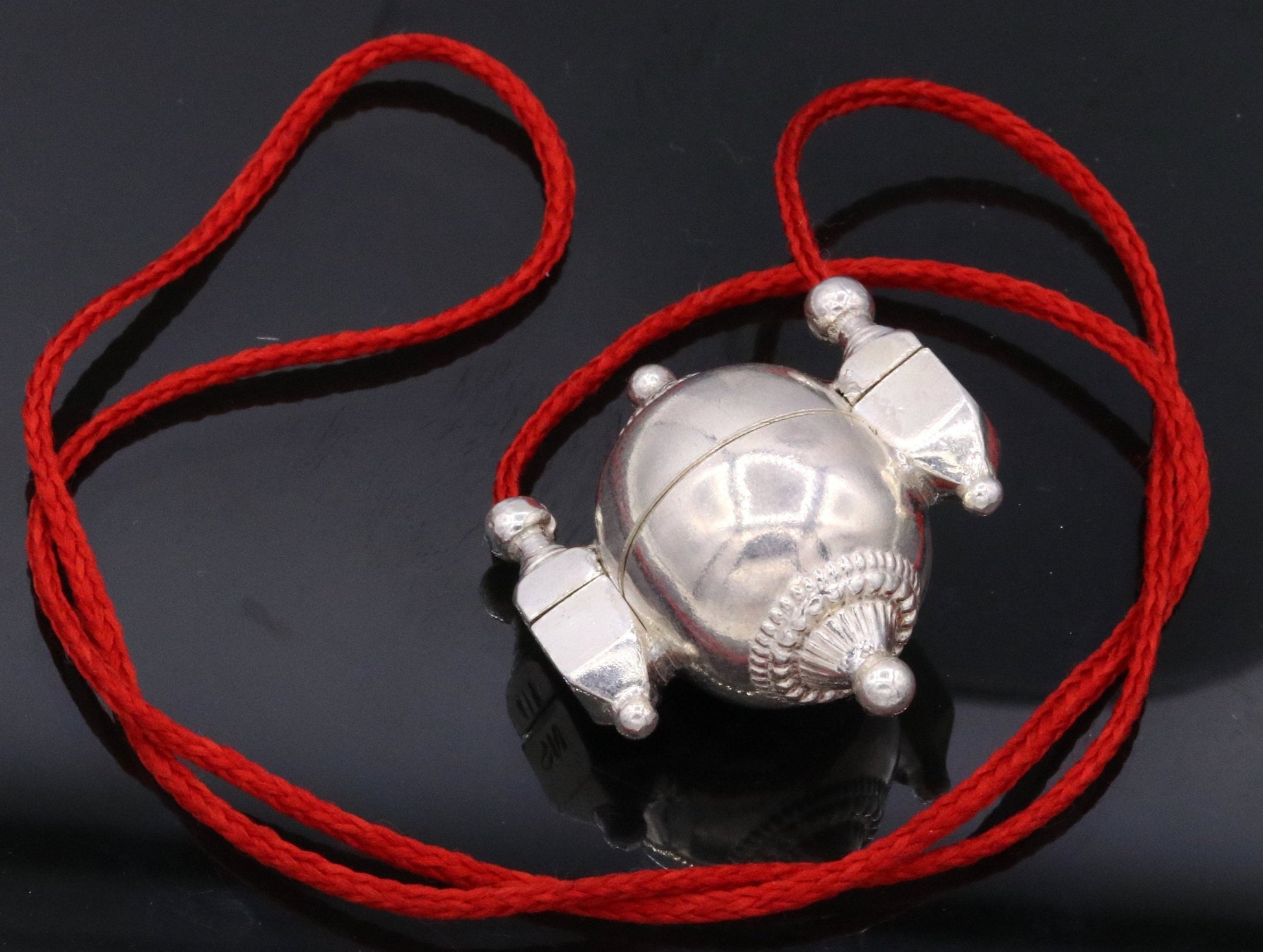 Vintage ethnic Traditional silver shiva lingam box amulet pendant handmade mantra box prayer box tribal jewelry sa04 - TRIBAL ORNAMENTS