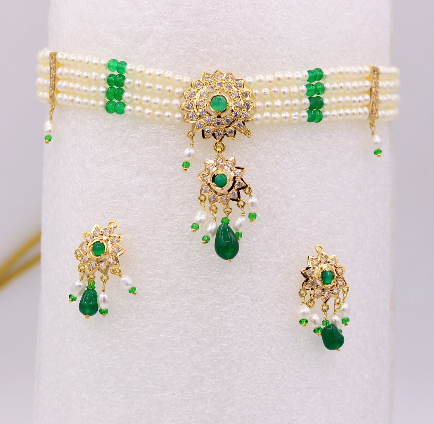 Vintage handmade 22karat yellow gold punjabi necklace with earrings, Fabulous green stone pearl necklace set wedding jewelry - TRIBAL ORNAMENTS