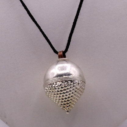 vintage handmade fabulous silver tribal amulet pendant gorgeous Rajasthan tribal ethnic belly dance jewelry - TRIBAL ORNAMENTS