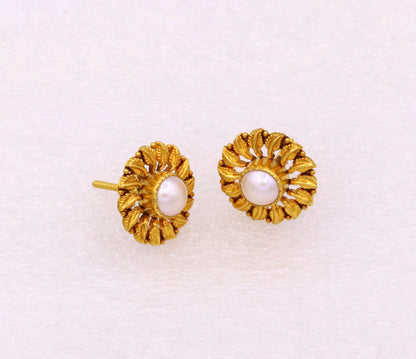 Vintage 22Kt yellow gold tree leaf stud earrings with pearl from Tribal Ornaments, Rajasthan India, handmade tribal jewelry.