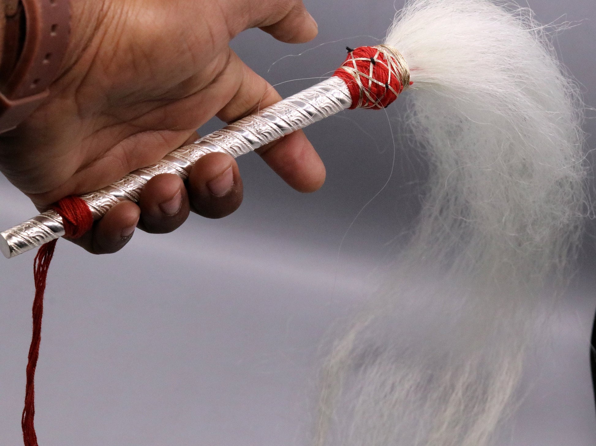 Vintage solid silver handmade chawar chavar /chanwar temple accessories pooja handal fan sahib soft Whit yark hair chav01 - TRIBAL ORNAMENTS