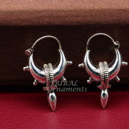 Vintage-style 925 sterling silver handmade ethnic hoop earrings from Bali, featuring traditional cultural design for men and women.