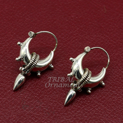 Vintage-style 925 sterling silver handmade tribal hoops earrings with traditional ethnic design for men and women.