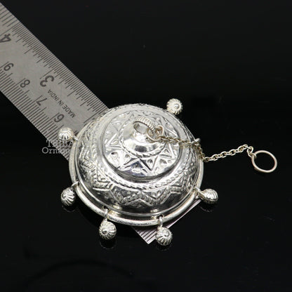 Vintage style handmade sterling silver hindu lord umbrella chhatar chattra with amazing hanging jingle bells. best temple article su753 - TRIBAL ORNAMENTS