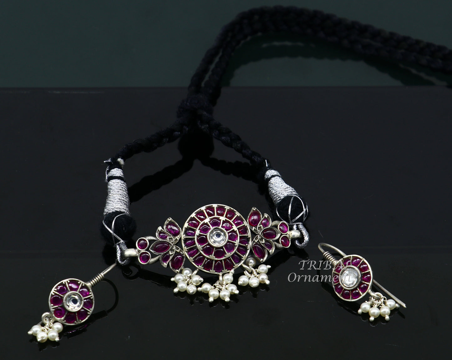Vintage-style red stone and pearl necklace set with 925 sterling silver and adjustable thread, crafted by TRIBAL ORNAMENTS.