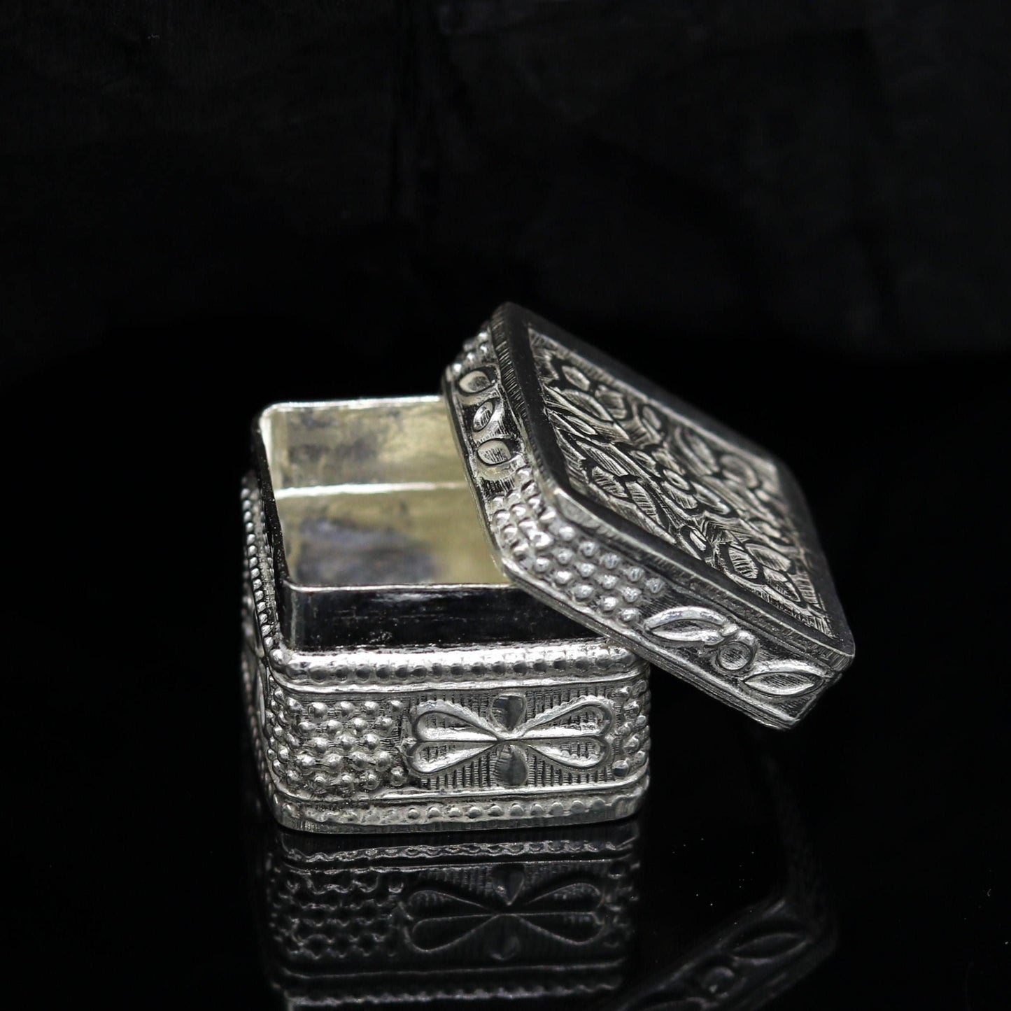 Vintage-style small bridal queen sterling silver trinket box for jewelry, eyes kajal, or gift storage, by Tribal Ornaments.