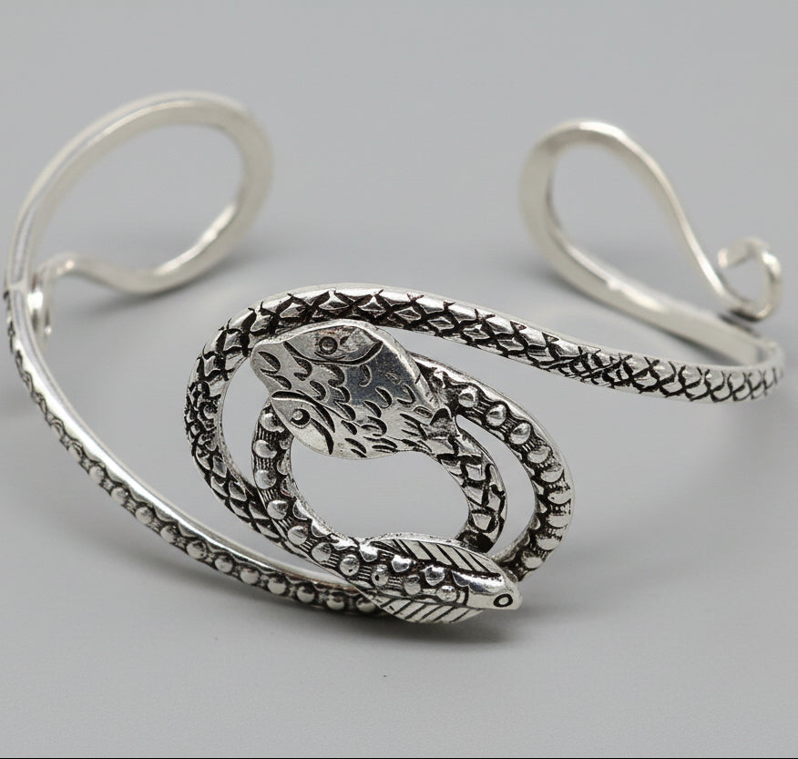 Vintage style 925 sterling silver snake couple cuff bracelet by Tribal Ornaments, unisex cobra design jewelry.