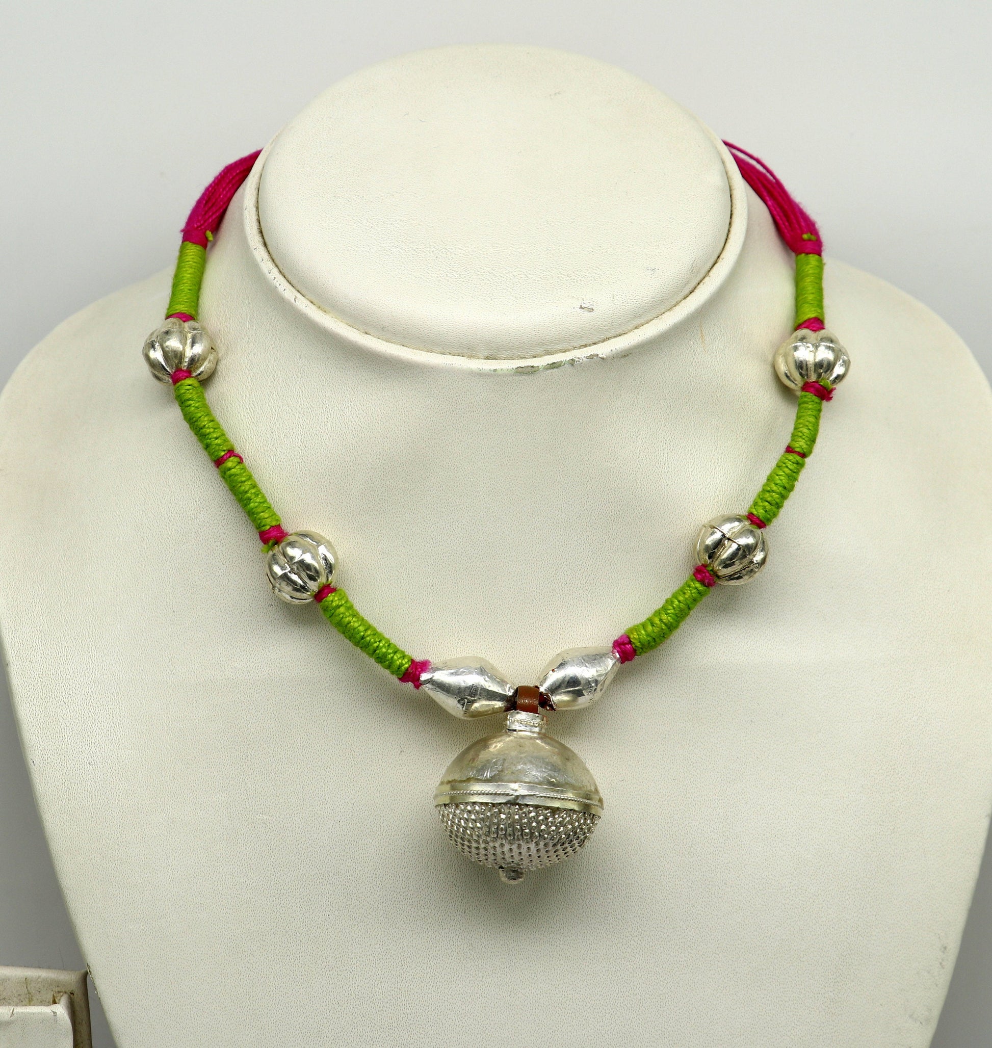 Vintage traditional stylish sterling silver beads with pink thread charm necklace, wedding choker tribal brides adjustable jewelry set188 - TRIBAL ORNAMENTS