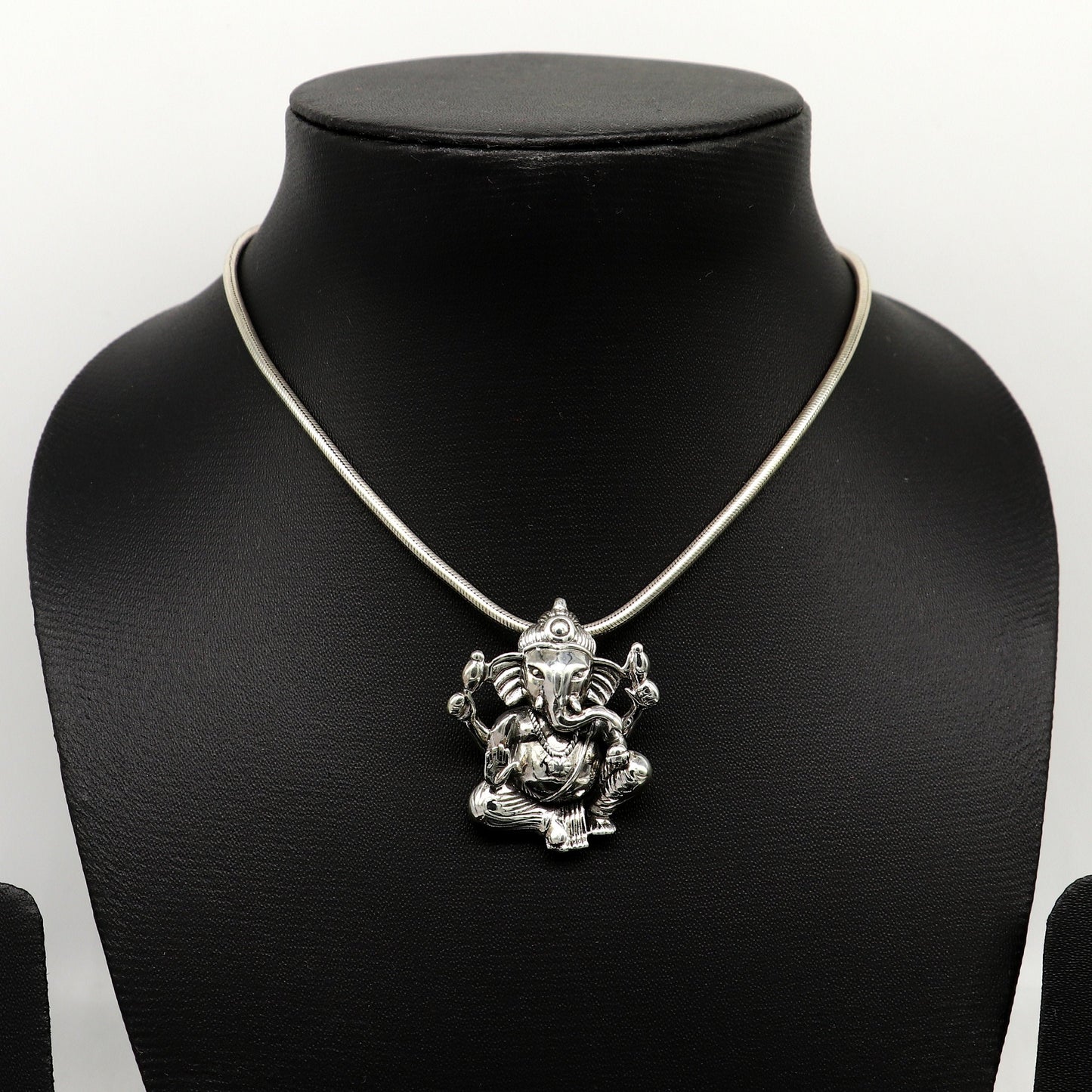 Vintage trendy 925 sterling silver handmade Lord Ganesha pendant, amazing stylish unisex pendant locket personalized jewelry ssp507 - TRIBAL ORNAMENTS