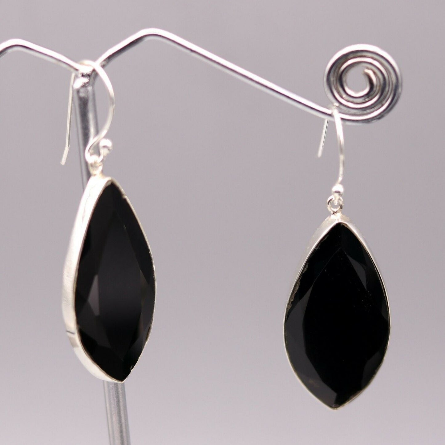 EXCELLENT GIFTING JEWELRY BLACK ONYX 925 SILVER HOOPS DROP DANGLE EARRING s129 - TRIBAL ORNAMENTS
