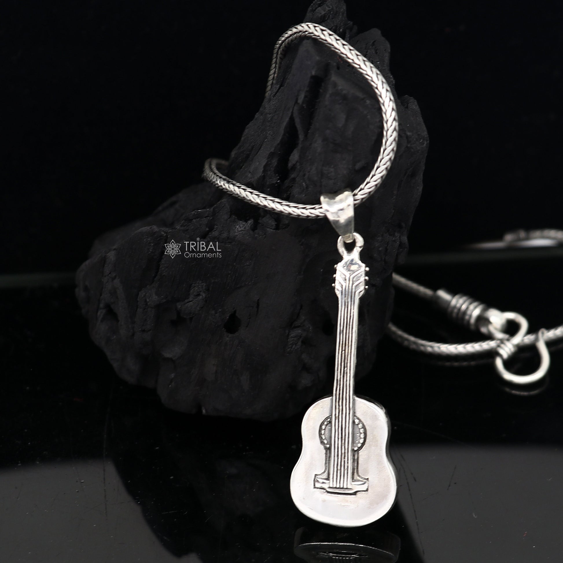 925 silver guitar pendant on wheat chain, unisex jewelry by Tribal Ornaments, delicate and detailed musical instrument necklace.