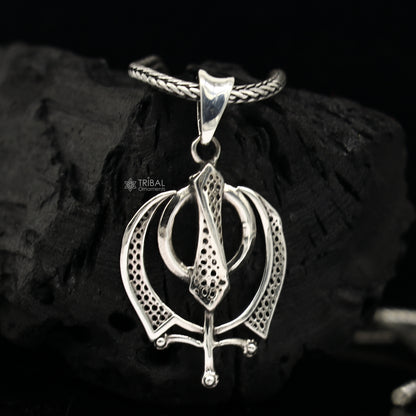 925 pure silver Divine Khalsa pendant with wheat chain necklace, unisex Guru Nanak jewelry from TRIBAL ORNAMENTS.